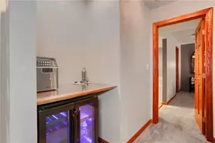 5306 Summit Dr, Hidden Valley, PA 15502 - Photo 13