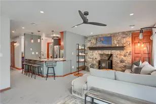 5306 Summit Dr, Hidden Valley, PA 15502 - Photo 7