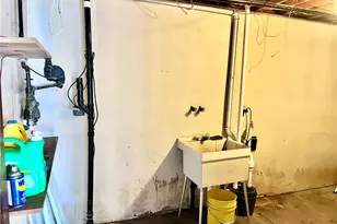 218 Locust St, Rural Valley Boro, PA 16249 - Photo 31