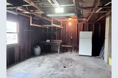 218 Locust St, Rural Valley Boro, PA 16249 - Photo 31