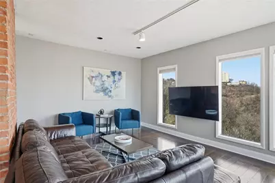 310 Cola St, Pittsburgh, PA 15203 - Photo 11