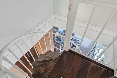 310 Cola St, Pittsburgh, PA 15203 - Photo 41