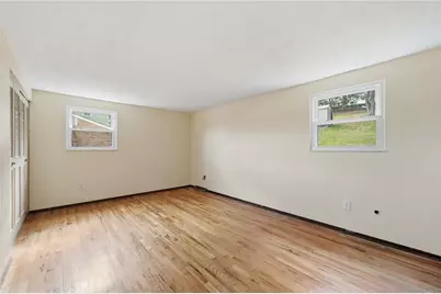 8225 E Van Buren Drive, Pittsburgh, PA 15237 - Photo 15