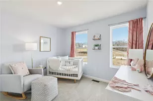 148 Sweetwater Dr, Moon/Crescent Twp, PA 15108 - Photo 9