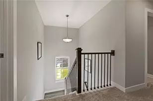 301 Shanleigh Dr, Jackson Township, PA 16063 - Photo 15