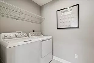 301 Shanleigh Dr, Jackson Township, PA 16063 - Photo 17