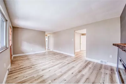 2158 Reis Run Rd, Pittsburgh, PA 15237 - Photo 11