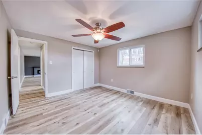 2158 Reis Run Rd, Pittsburgh, PA 15237 - Photo 13