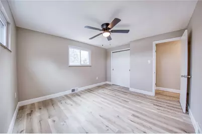 2158 Reis Run Rd, Pittsburgh, PA 15237 - Photo 17