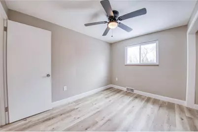 2158 Reis Run Rd, Pittsburgh, PA 15237 - Photo 23