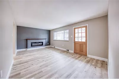 2158 Reis Run Rd, Pittsburgh, PA 15237 - Photo 9