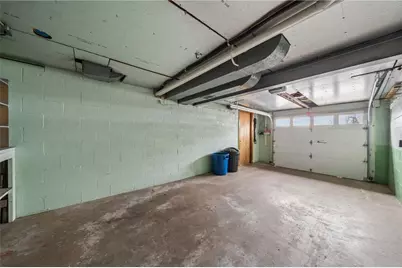 525 New Market Dr, Hempfield Township, PA 15601 - Photo 27