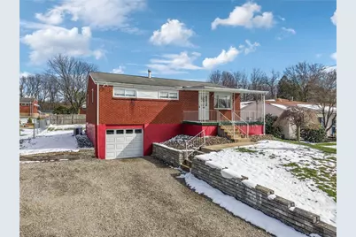 525 New Market Dr, Hempfield Township, PA 15601 - Photo 1