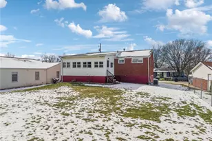 525 New Market Dr, Hempfield Township, PA 15601 - Photo 31