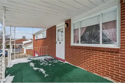 525 New Market Dr, Hempfield Township, PA 15601 - Photo 3