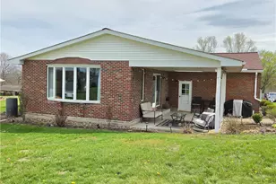 340 Westbrook Dr, Butler, PA 16001 - Photo 25