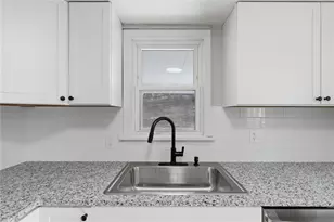 923 Craig St, McKeesport, PA 15132 - Photo 11