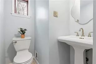 618 Arbor Ln, Pittsburgh, PA 15236 - Photo 17