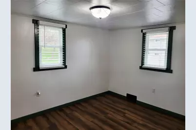 1230 Frank Ave, Jeannette, PA 15644 - Photo 13