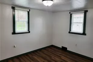 1230 Frank Ave, Jeannette, PA 15644 - Photo 13