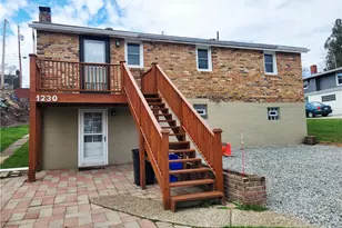 1230 Frank Ave, Jeannette, PA 15644 - Photo 5