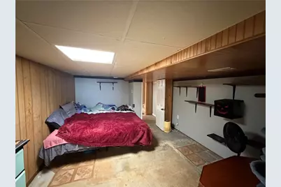 1051 S Lake Rd, Jefferson Township, PA 16137 - Photo 31