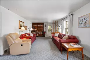 363 Constitution Dr, Pittsburgh, PA 15236 - Photo 7