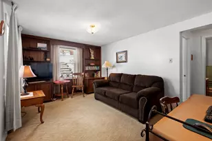 363 Constitution Dr, Pittsburgh, PA 15236 - Photo 9