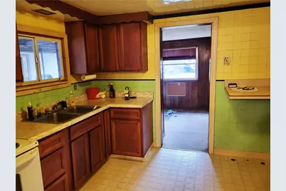 9 Allen Way, White Oak, PA 15131 - Photo 7