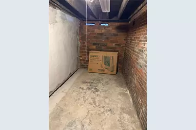 235 Center Ave, Greensburg, PA 15601 - Photo 7