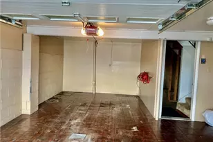 307 Countryside Dr, Robinson Twp, PA 15136 - Photo 15