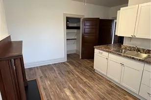 245 S Millvale Ave, Friendship Park, PA 15224 - Photo 9