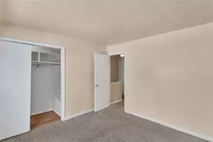 784 Carriage Cir, Pittsburgh, PA 15205 - Photo 19