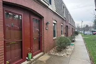 784 Carriage Cir, Pittsburgh, PA 15205 - Photo 3