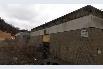 805 Wood St, East Pittsburgh, PA 15112 - Photo 3