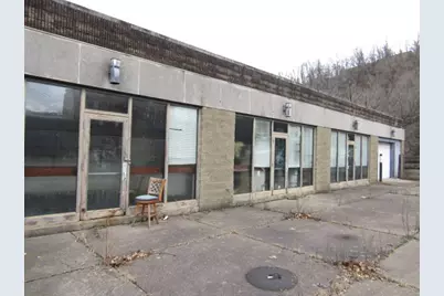 805 Wood St, East Pittsburgh, PA 15112 - Photo 11