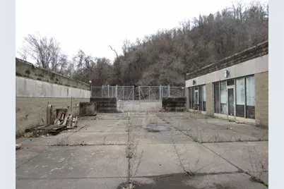 805 Wood St, East Pittsburgh, PA 15112 - Photo 15