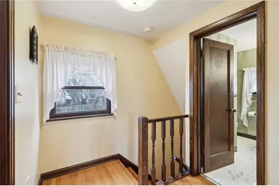 1526 Orangewood Ave, Beechview, PA 15216 - Photo 9