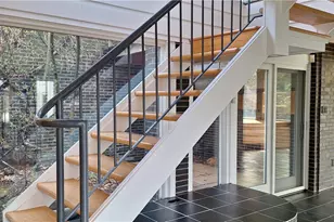 90 E Woodland, Pittsburgh, PA 15232 - Photo 19