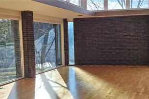 90 E Woodland, Pittsburgh, PA 15232 - Photo 9