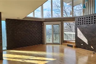 90 E Woodland, Pittsburgh, PA 15232 - Photo 7