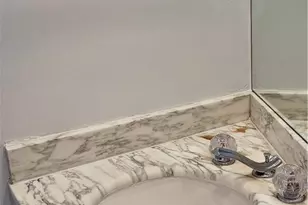 90 E Woodland, Pittsburgh, PA 15232 - Photo 45