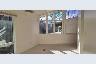 90 E Woodland, Pittsburgh, PA 15232 - Photo 27