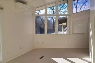 90 E Woodland, Pittsburgh, PA 15232 - Photo 27