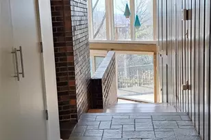 90 E Woodland, Pittsburgh, PA 15232 - Photo 5