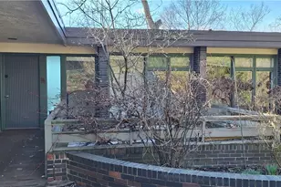 90 E Woodland, Pittsburgh, PA 15232 - Photo 3