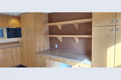 90 E Woodland, Pittsburgh, PA 15232 - Photo 15