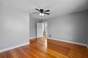 4624 Greensprings Ave, West Mifflin, PA 15122 - Photo 9