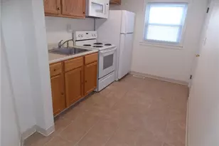 110 Saltarka Ln, Jackson Township, PA 16063 - Photo 3