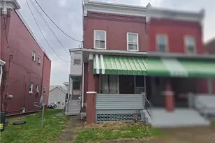 323 S 5th St, Jeannette, PA 15644 - Photo 1